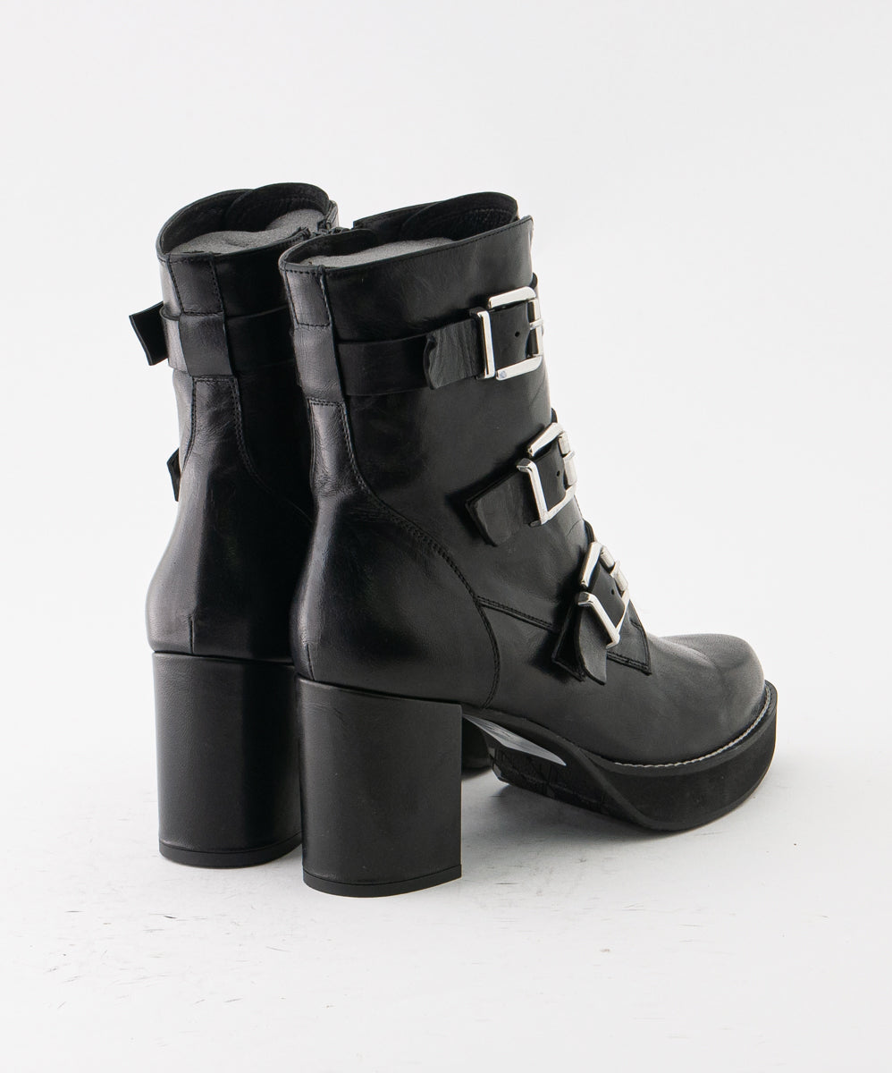 ZINDA SAMPLE - DORIS BLACK LEATHER CALF BOOT