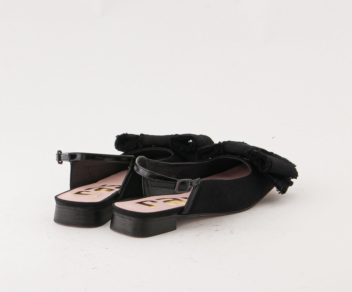 RAS SHOES SAMPLE - LIRIO 8121 BLACK FLAT SLINGBACK