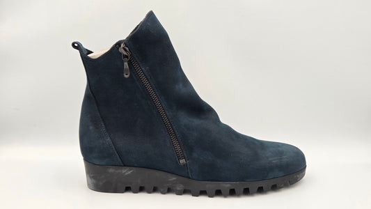 ARCHE LOMAGE NAVY ANKLE BOOT