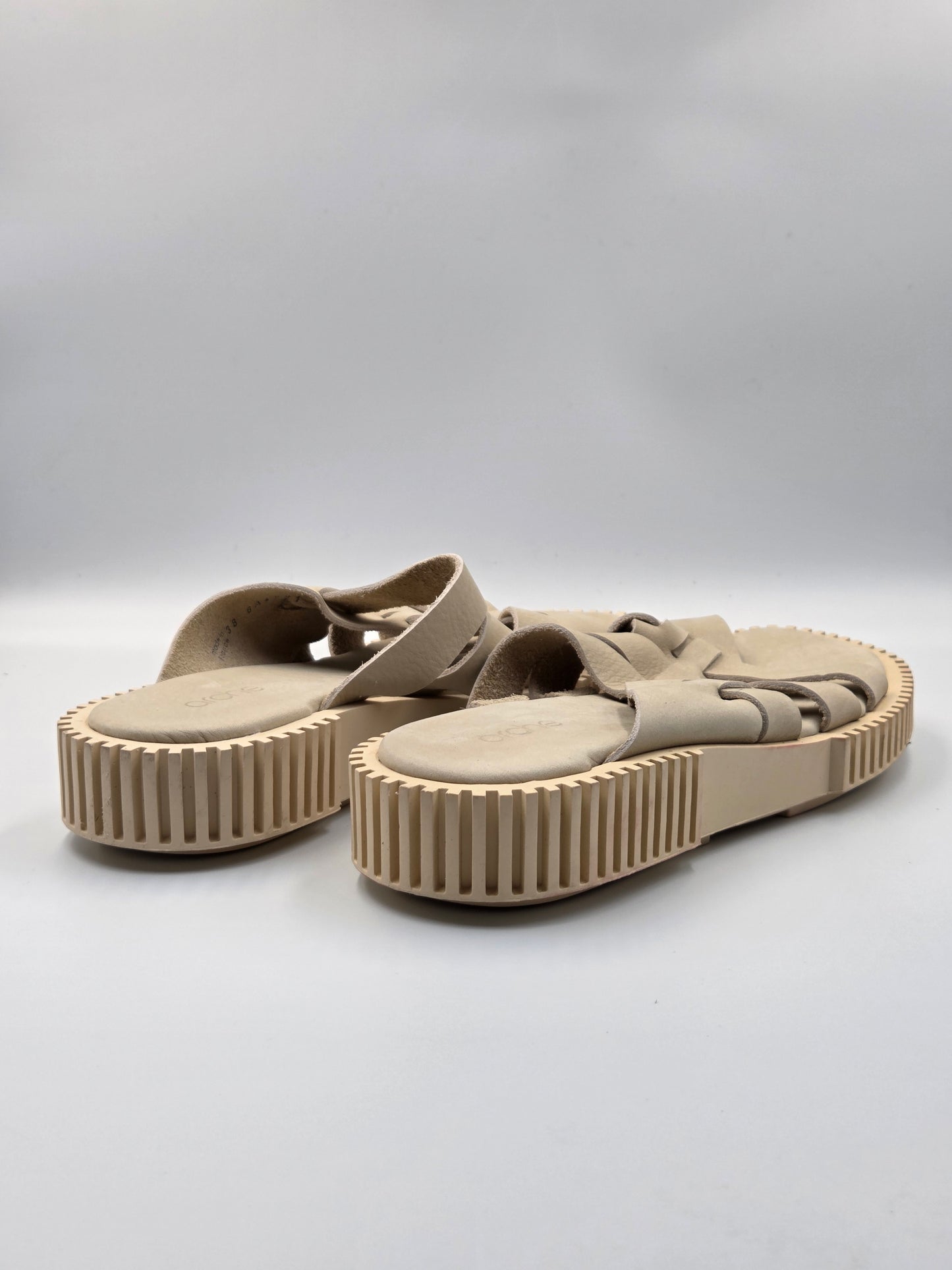 ARCHE SAMPLE - IXESSE CREAM SUMMER SLIDE