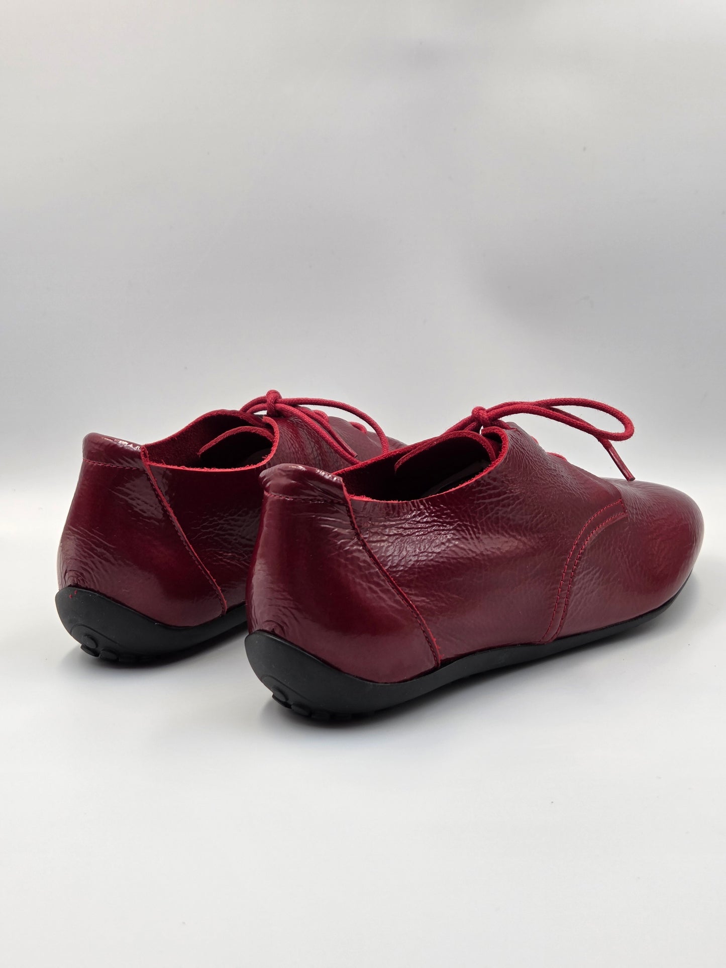 ARCHE SAMPLE - FANYEL CHERRY RED DERBIE