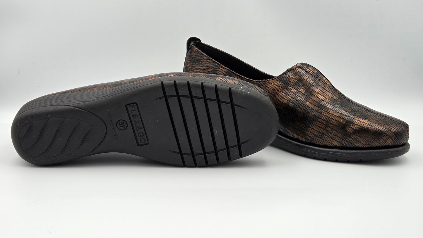 FLEX & GO ADORING BROWN LOAFER