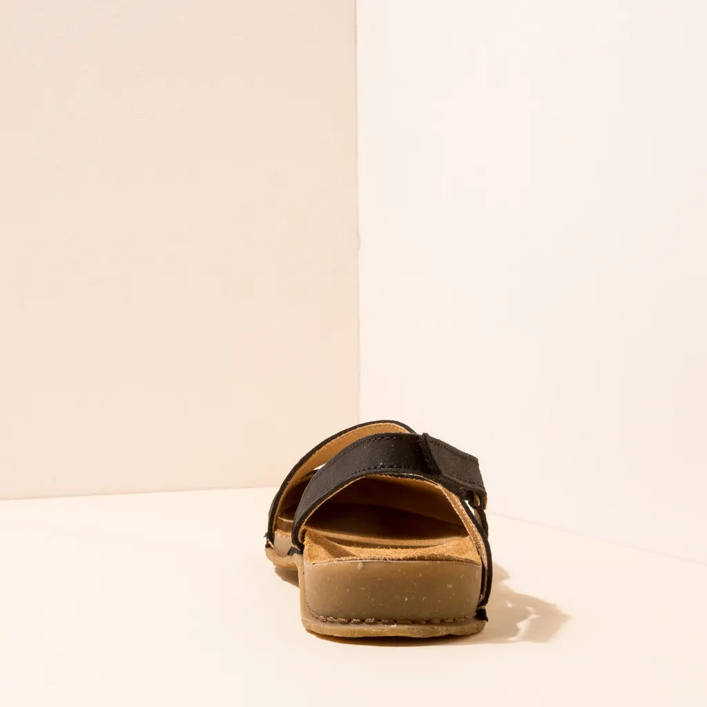 EL NATURALISTA PANGLAO N5813 BLACK LEATHER SANDALS