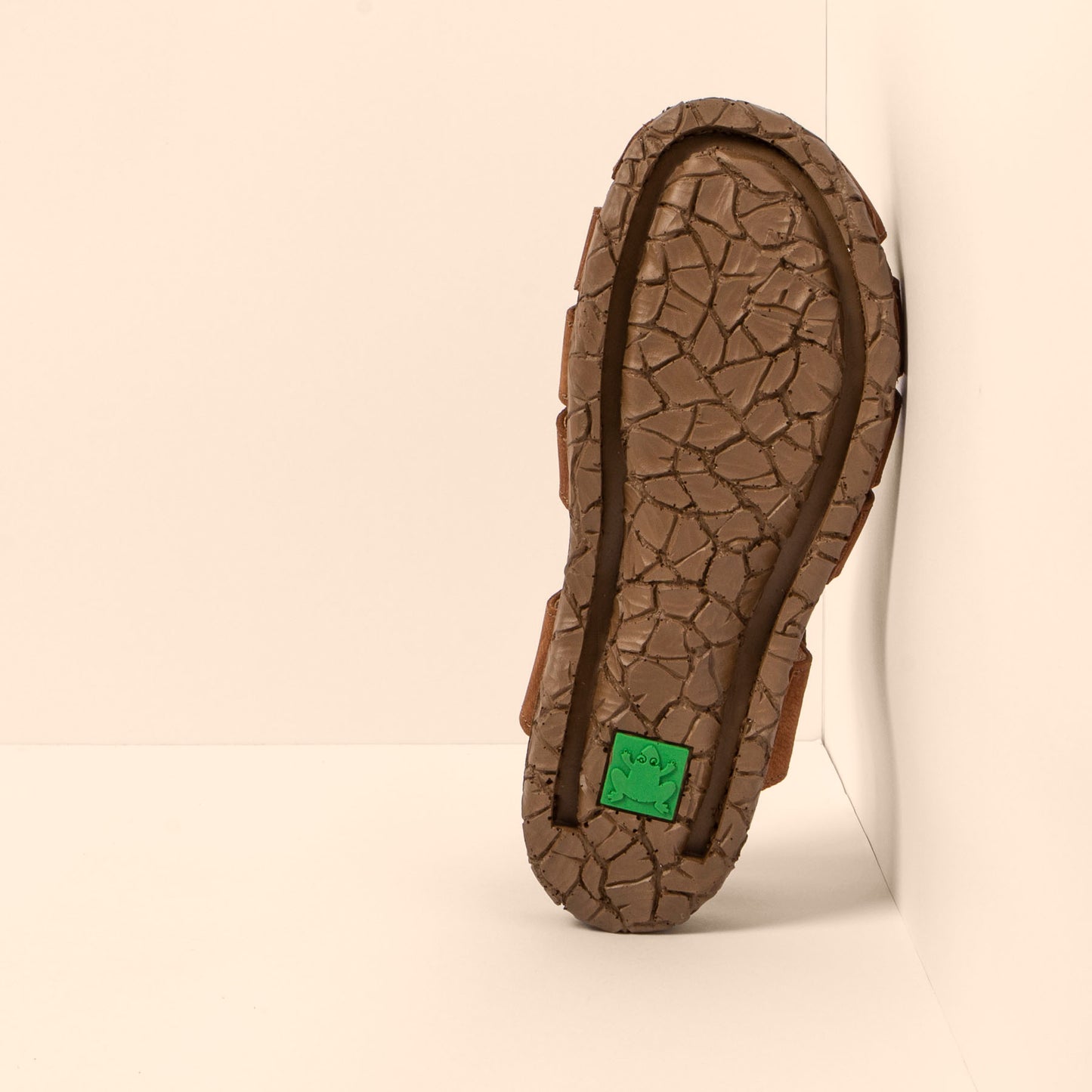 EL NATURALISTA TABERNAS N5862 BROWN LEATHER SANDALS