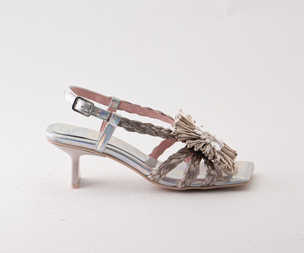 JASMINE 8152 SILVER & CREAM RAFIA SANDAL