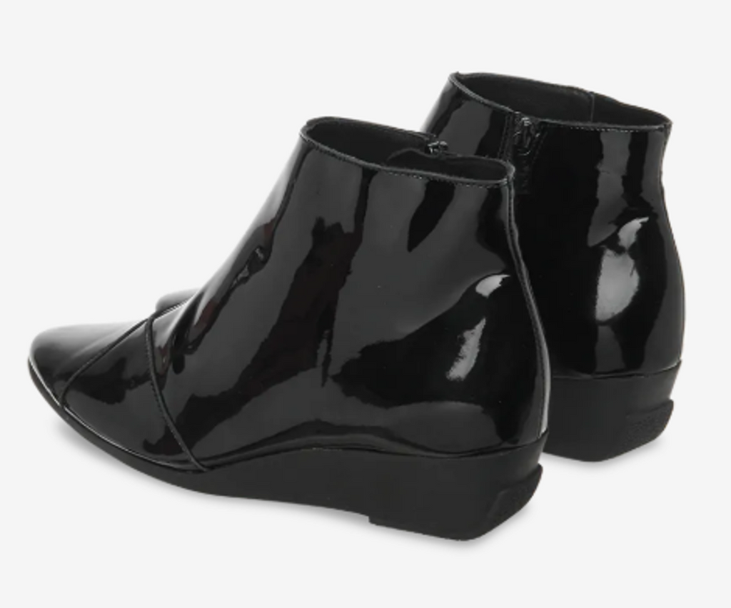 ANYSKA BLACK PATENT ANKLE BOOTS