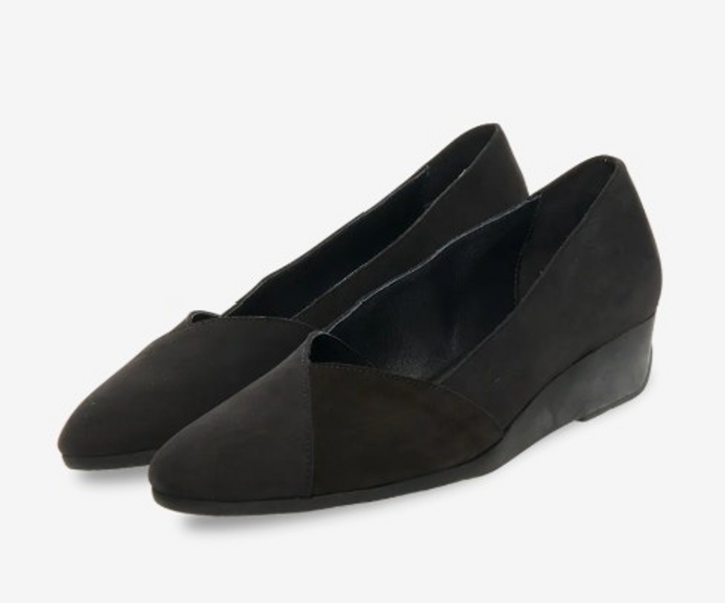 ANYSSI BLACK WEDGE HEELS