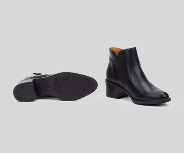 BACAROT W2D-8674 BLACK LEATHER BOOTS