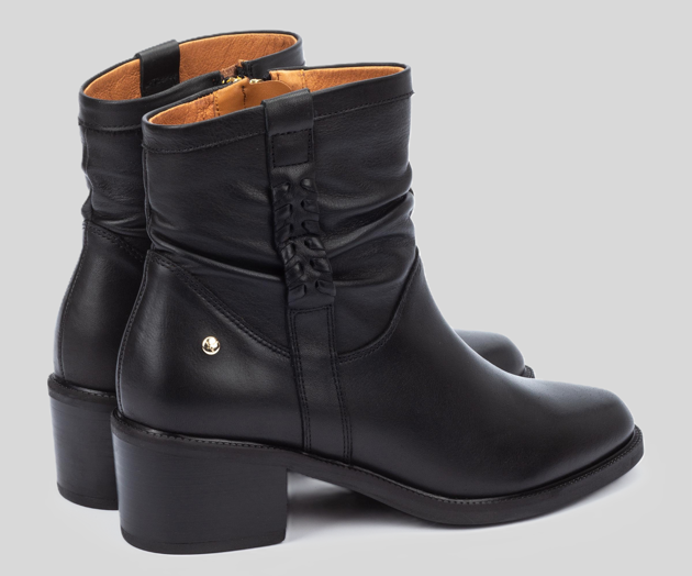 BACAROT W2D-8891 BLACK LEATHER BOOTS