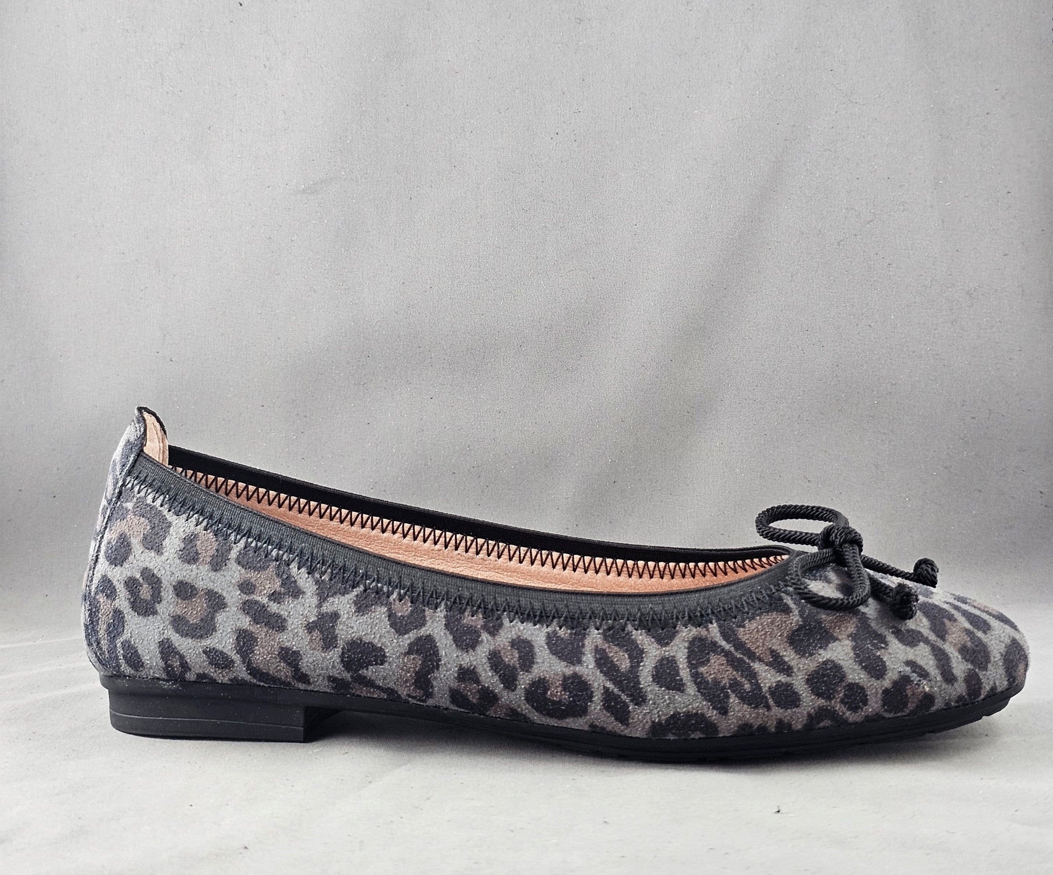 BASIL HI253731 GREY LEOPARD PRINT BALLERINA