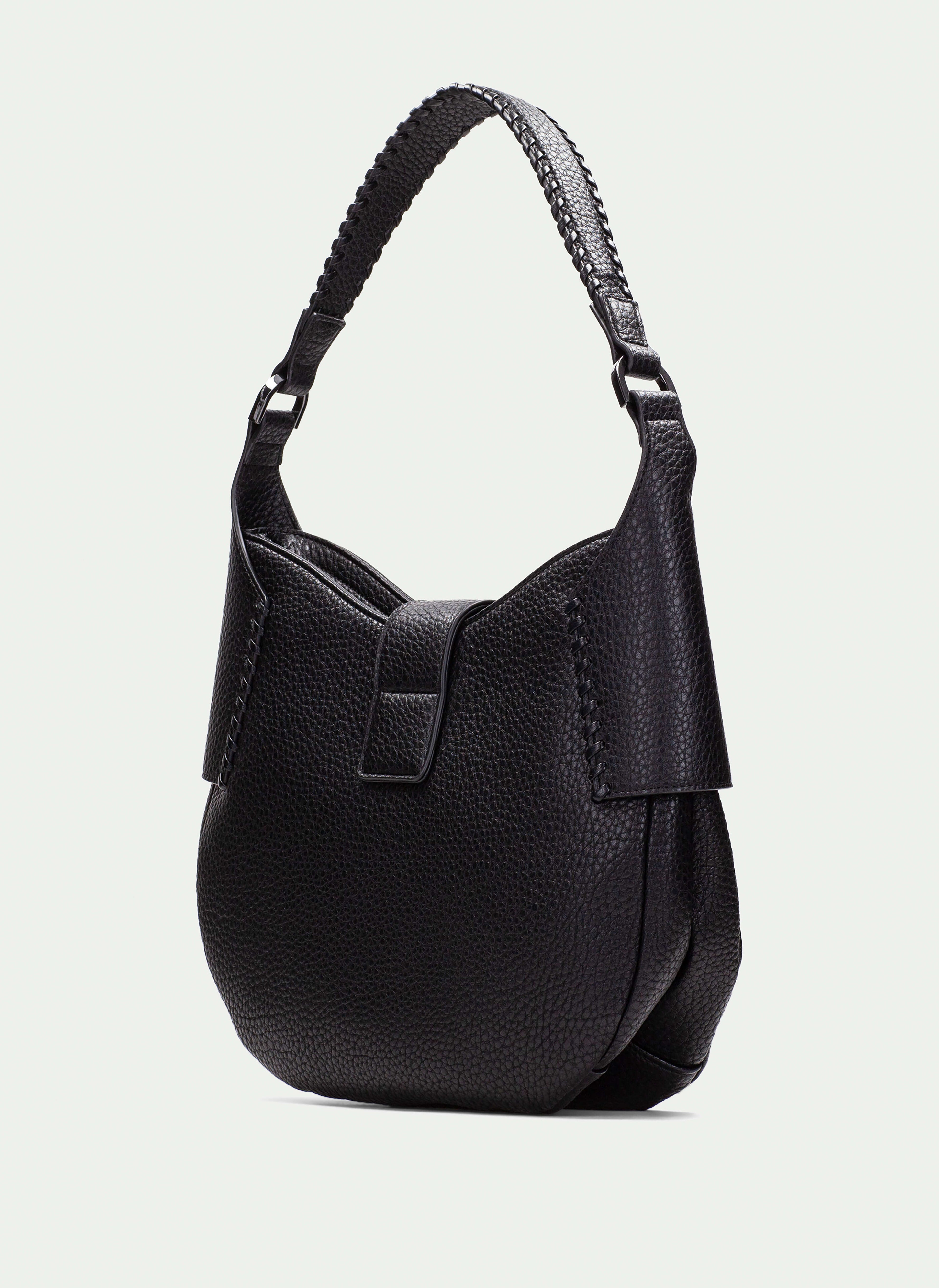 BOLSOS BV254147 GRAINED BLACK SHOULDER BAG