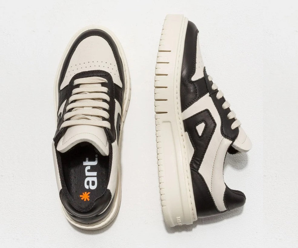 BELLEVILLE 1777 BLACK & CREAM SNEAKER