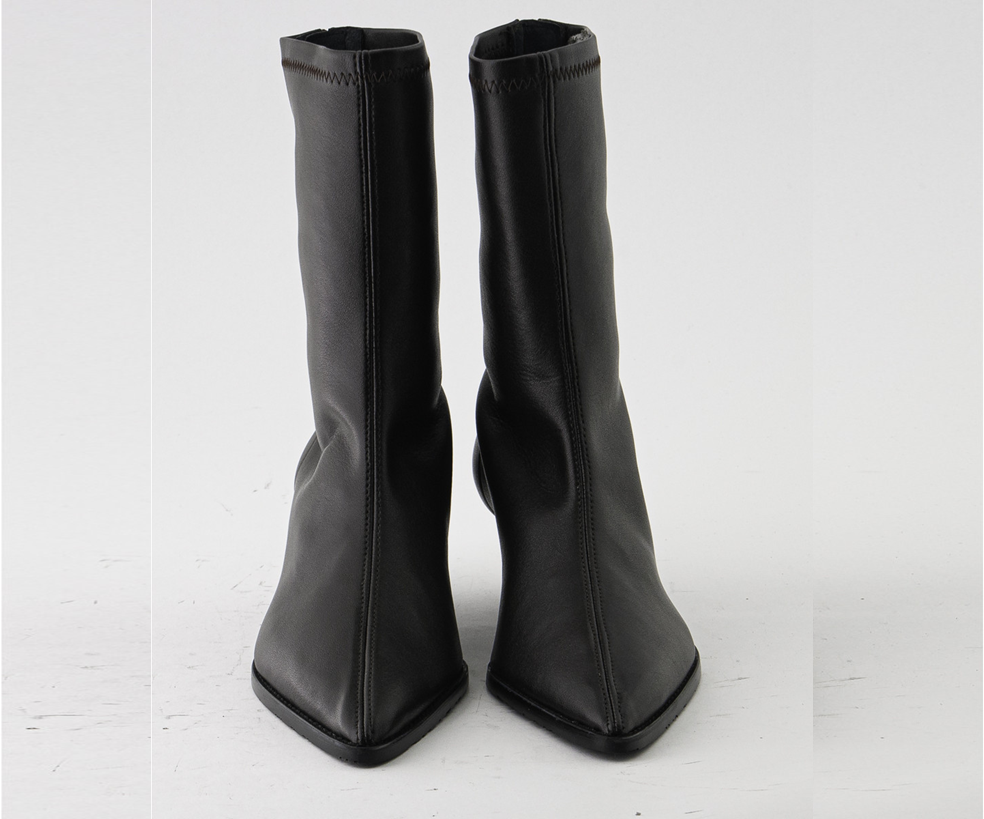 CELEB 8251 BLACK LEATHER BOOTS