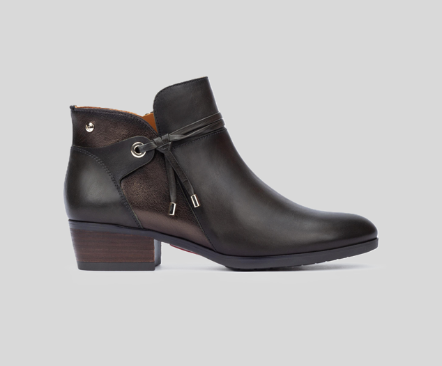 PIKOLINOS SAMPLE - DAROCA W1U-8505 GREEN LEATHER ANKLE BOOTS
