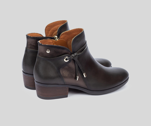 PIKOLINOS SAMPLE - DAROCA W1U-8505 GREEN LEATHER ANKLE BOOTS
