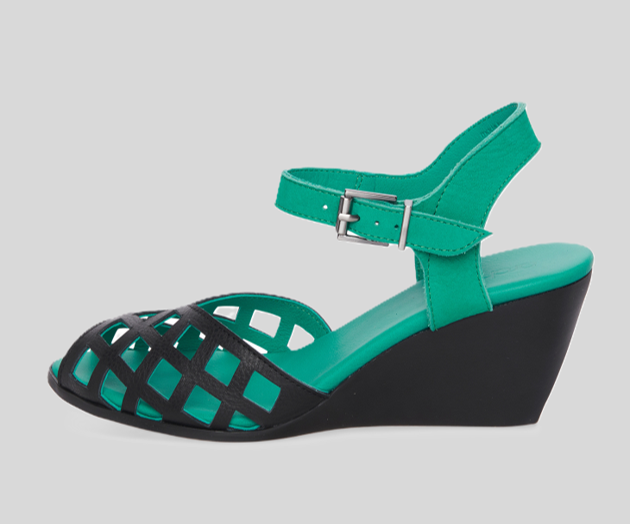 EGALAA BLACK & GREEN WEDGE