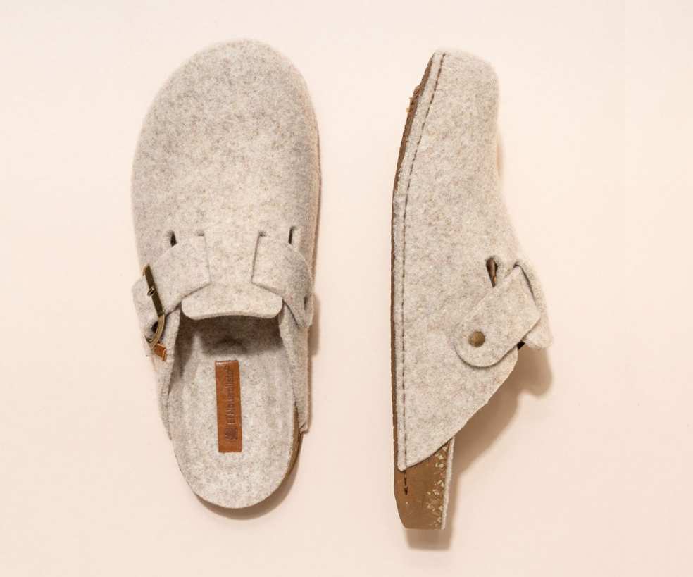 HOME NA70 CREAM WOOL SLIPPERS