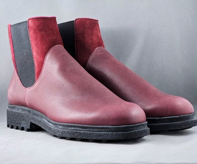 HONAJI RIOJA LEATHER CHELSEA BOOT