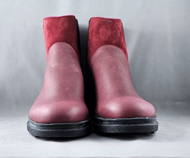 HONAJI RIOJA LEATHER CHELSEA BOOT