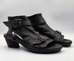 JAYROE BLACK HEELED SANDAL