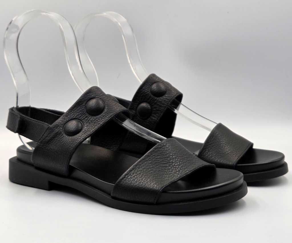 MAKBOW BLACK FLAT SANDAL