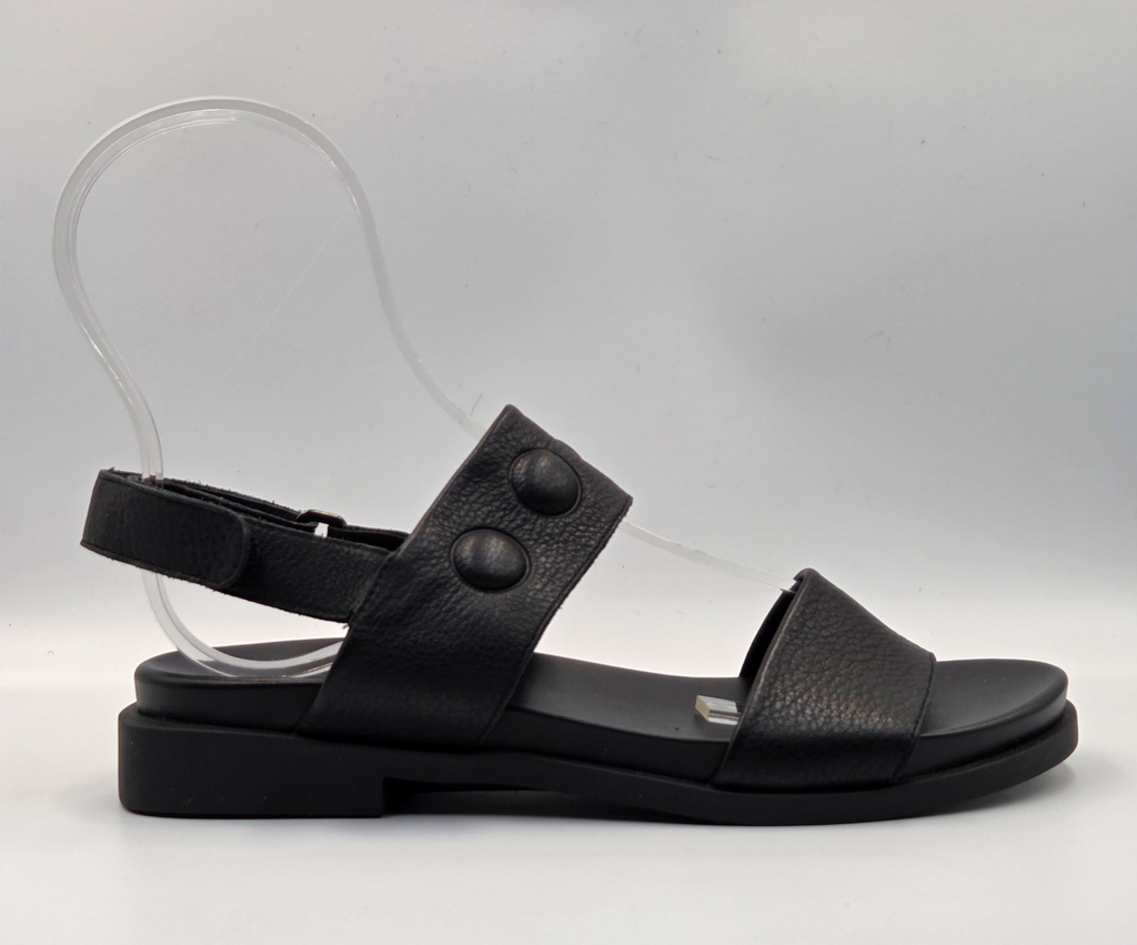 MAKBOW BLACK FLAT SANDAL