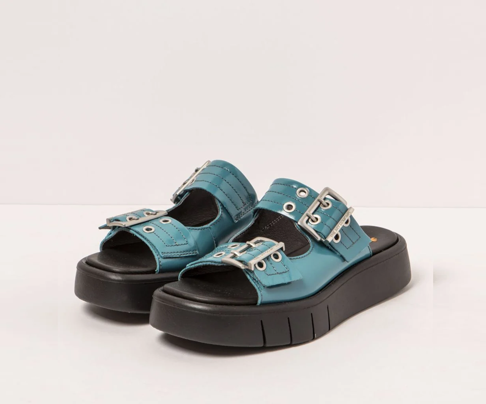 MALAGA 1858 TURQUOISE PATENT SLIDE
