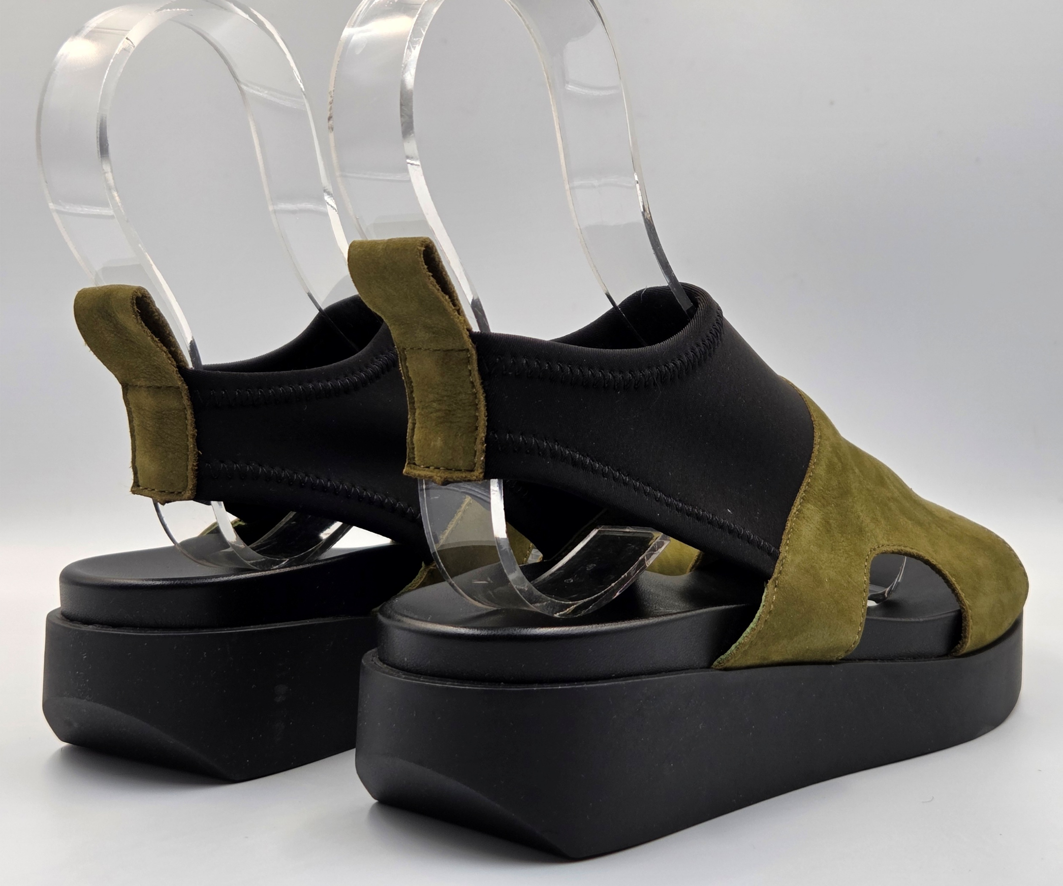 MYAKEM KHAKI LEATHER & STRETCH SANDAL