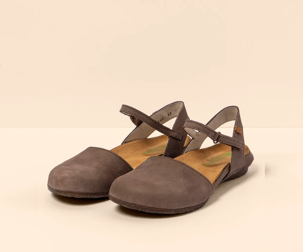 WAKATAUA N412 BROWN LEATHER SANDALS