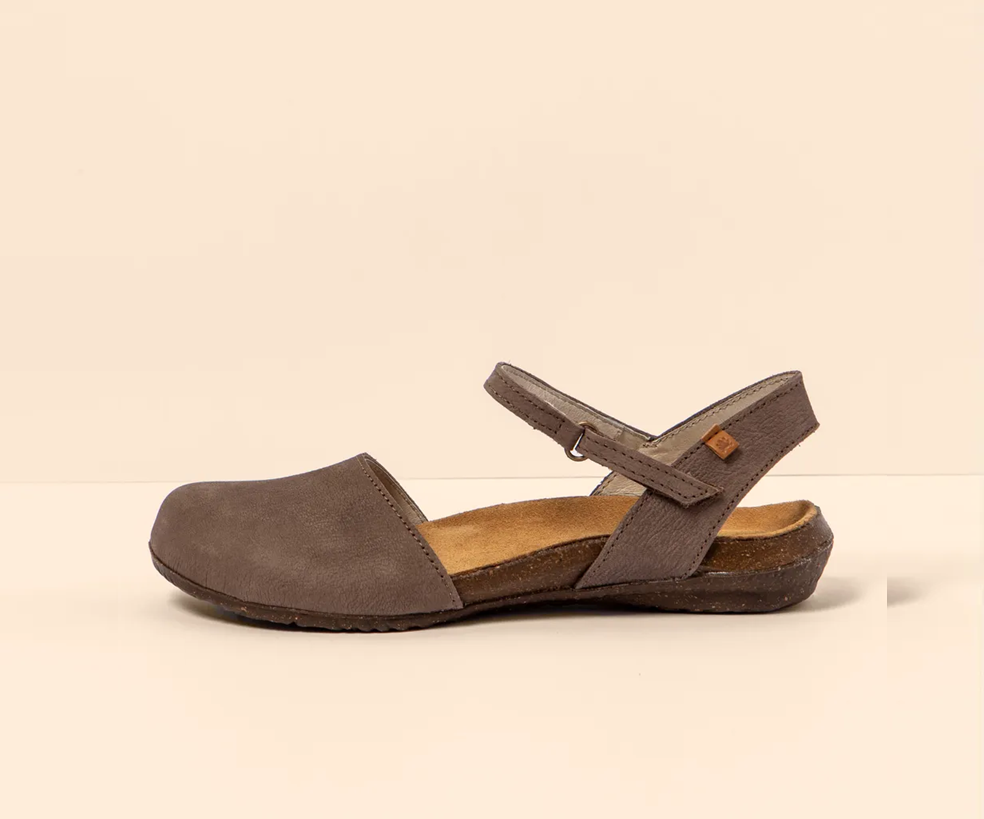 WAKATAUA N412 BROWN LEATHER SANDALS