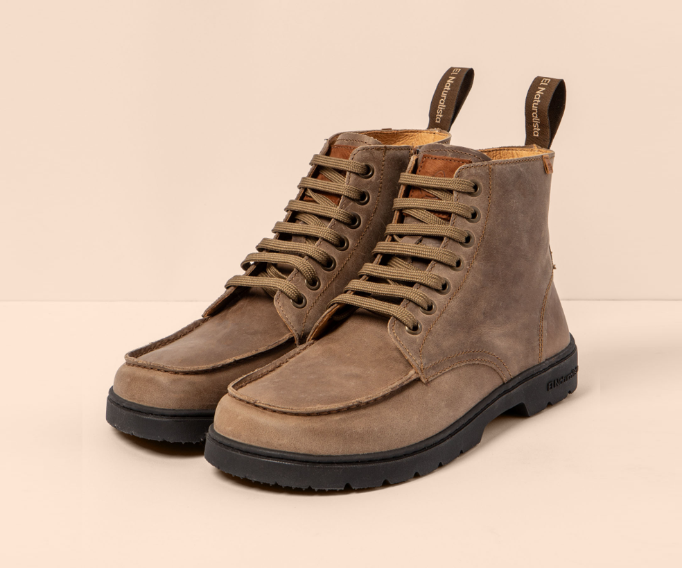 NOMADA N5263 STONE LEATHER LACEUP BOOTS