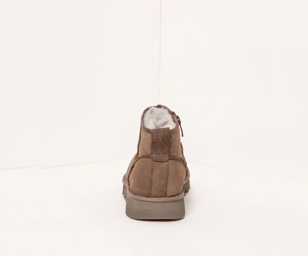 ONTARIO 1597 TAUPE NUBUCK SLIPPER BOOT