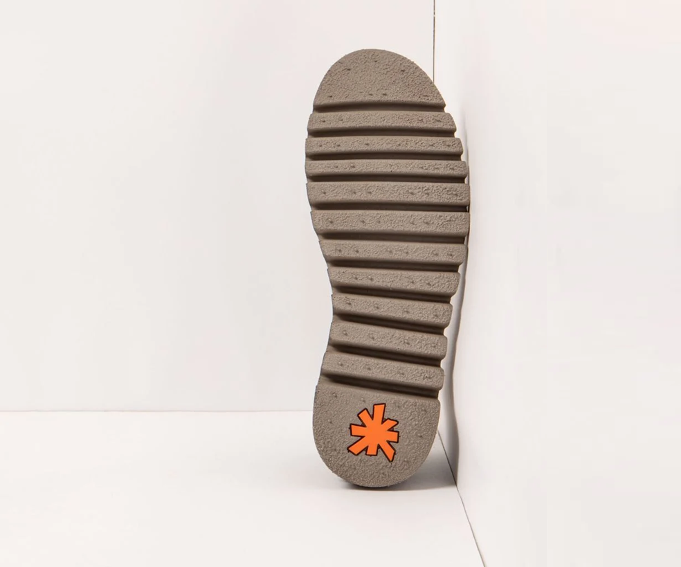 ONTARIO 1597 TAUPE NUBUCK SLIPPER BOOT