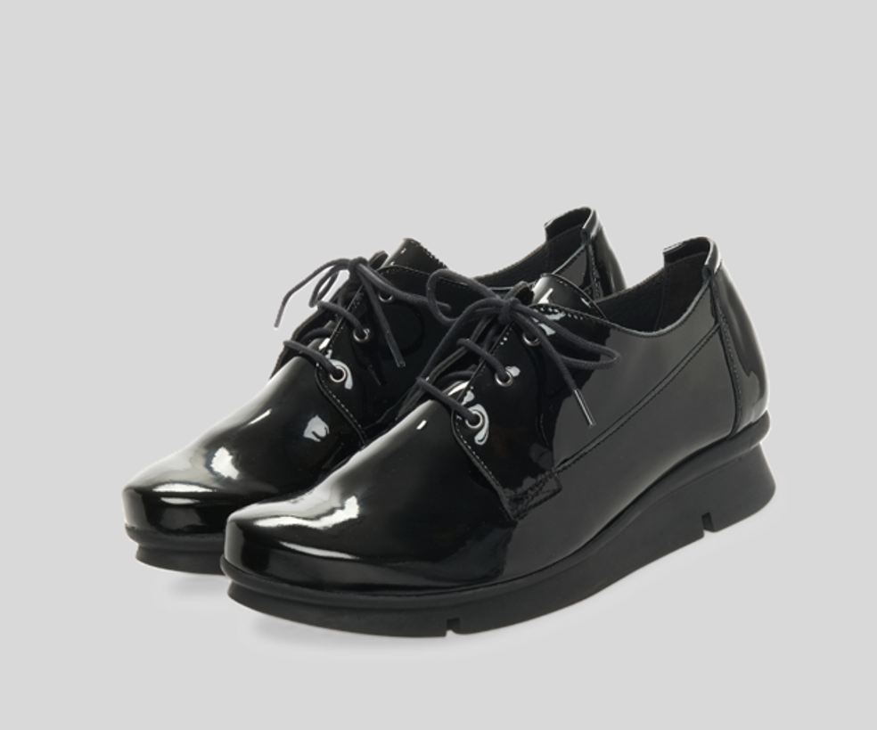 PADMEY BLACK PATENT LEATHER DERBY