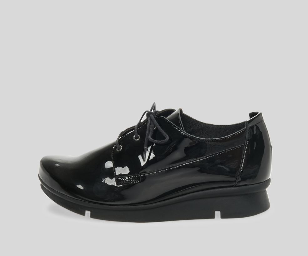PADMEY BLACK PATENT LEATHER DERBY