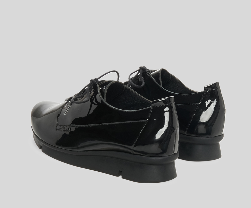 PADMEY BLACK PATENT LEATHER DERBY