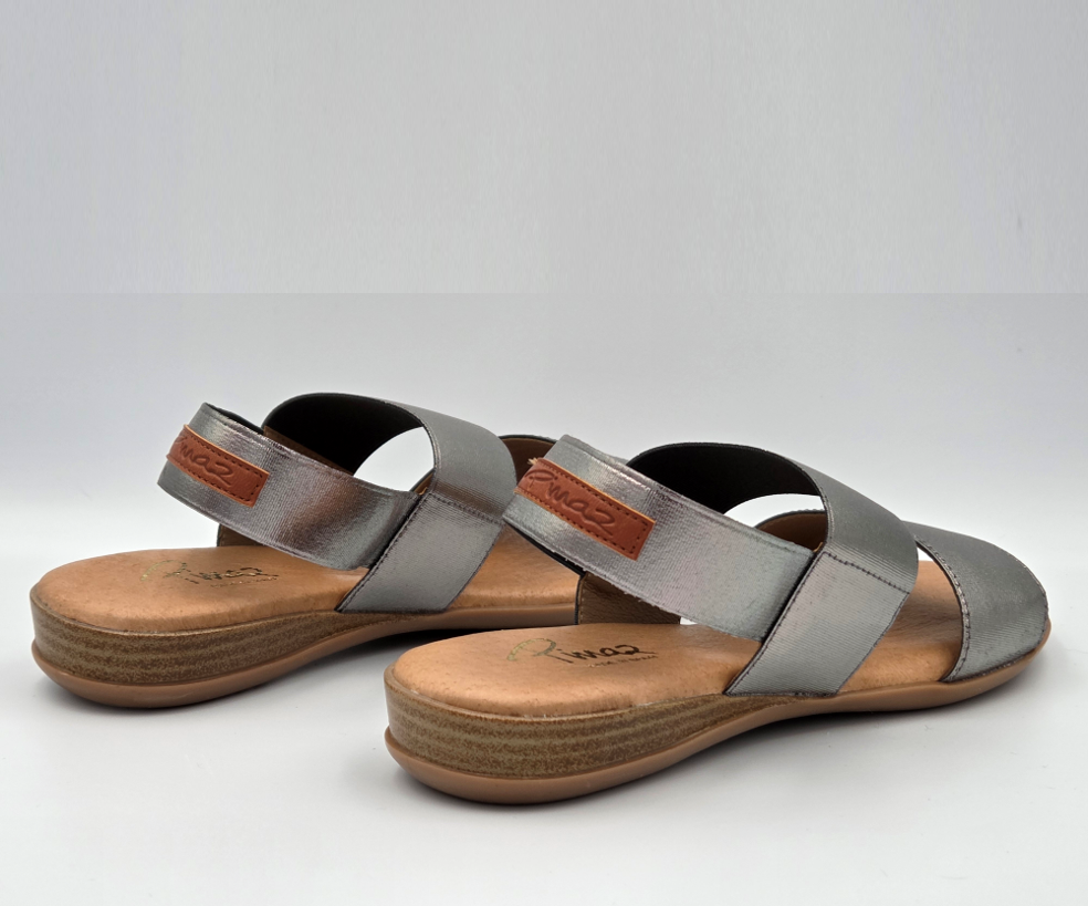 PINAZ 631 SILVER ELASTICATED SANDALS