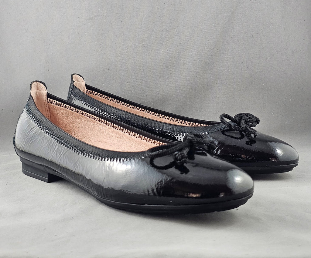 BASIL HI253731 BLACK PATENT BALLERINA