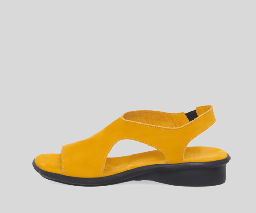 SAOXXI YELLOW NUBUCK SANDALS