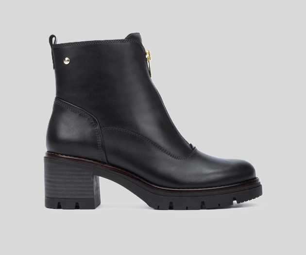 PIKOLINOS SAMPLE - SORIA W0B-8626 BLACK LEATHER ANKLE BOOT