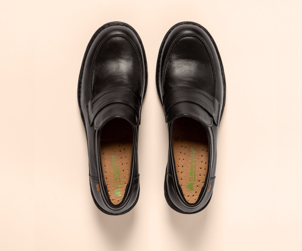 TICINO N5667 BLACK LEATHER HEELED LOAFER