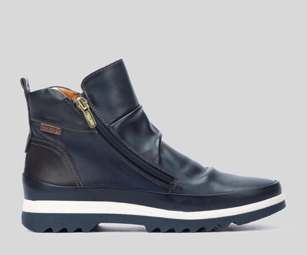 PIKOLINOS SAMPLE - VIGO W3W-8888 NAVY LEATHER WEEKEND BOOTS